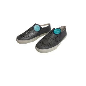 Jack Rogers NWT Violet Sneakers Women's 6.5 Metallic Laser Cut Shoes Comfort